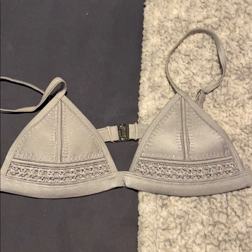 Gray/silver triangl swim top!!